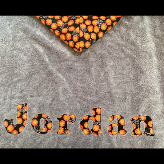 Hooded Towel Basketballs (Boy)