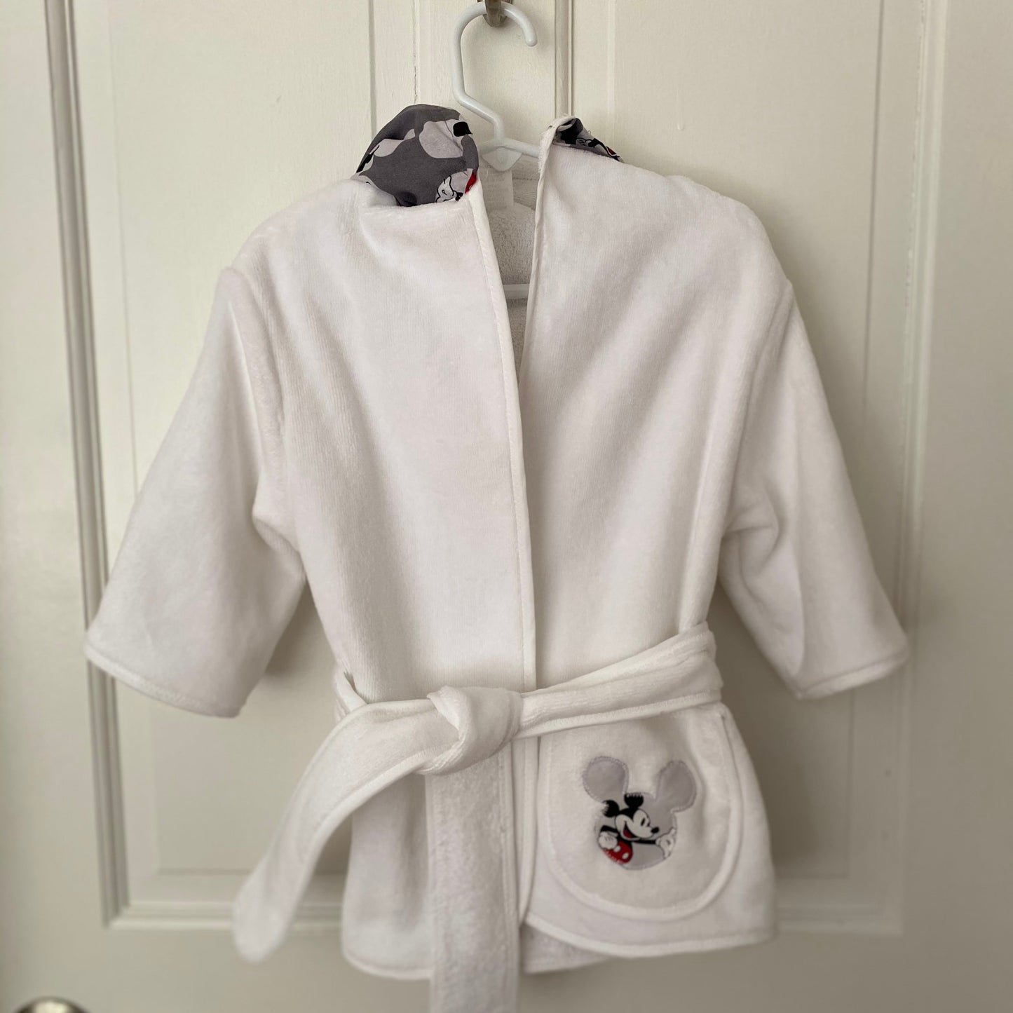 Robes (Boy) - Mickey