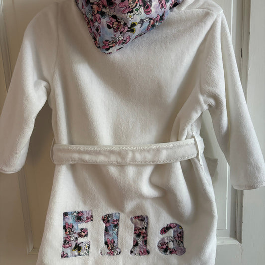 Robes (Girl)- Minnie