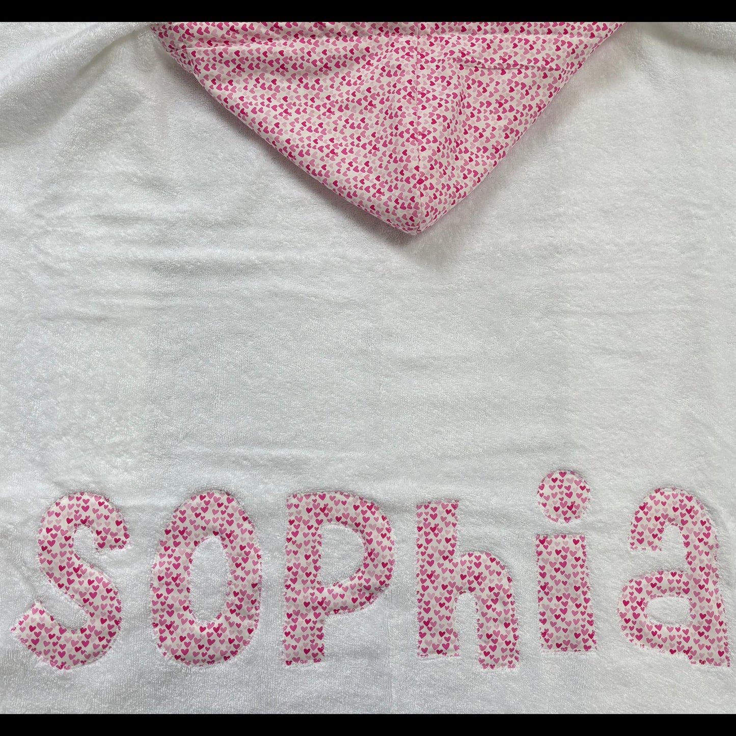 Hooded Towel Pink Hearts (Girl)