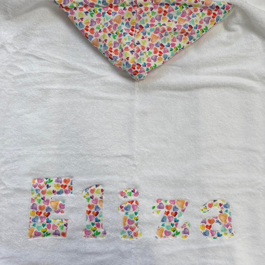 Hooded Towel Watercolor Hearts (Girl)