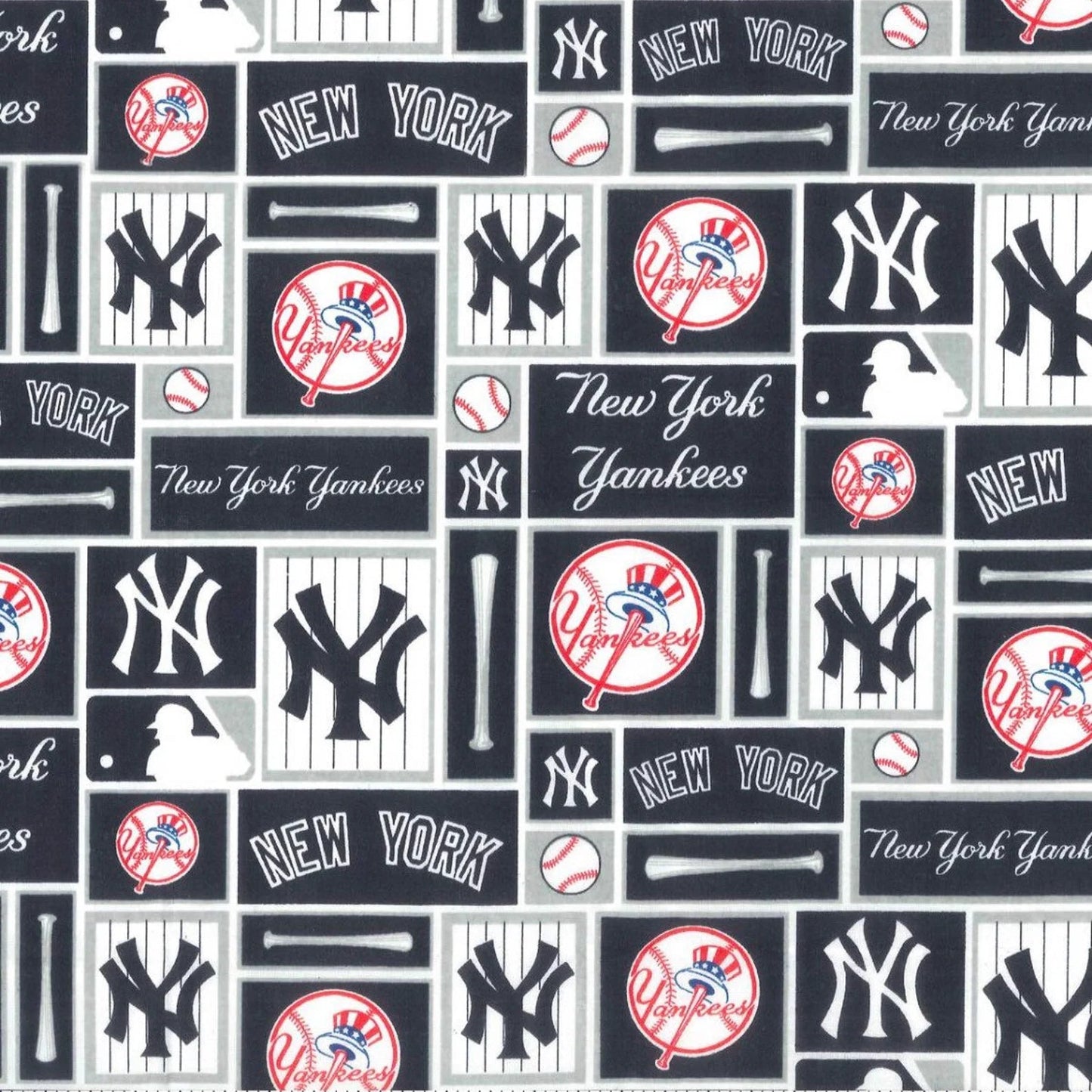 Robes (Boy) - Yankees